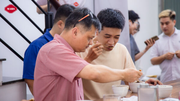 giao lưu cupping