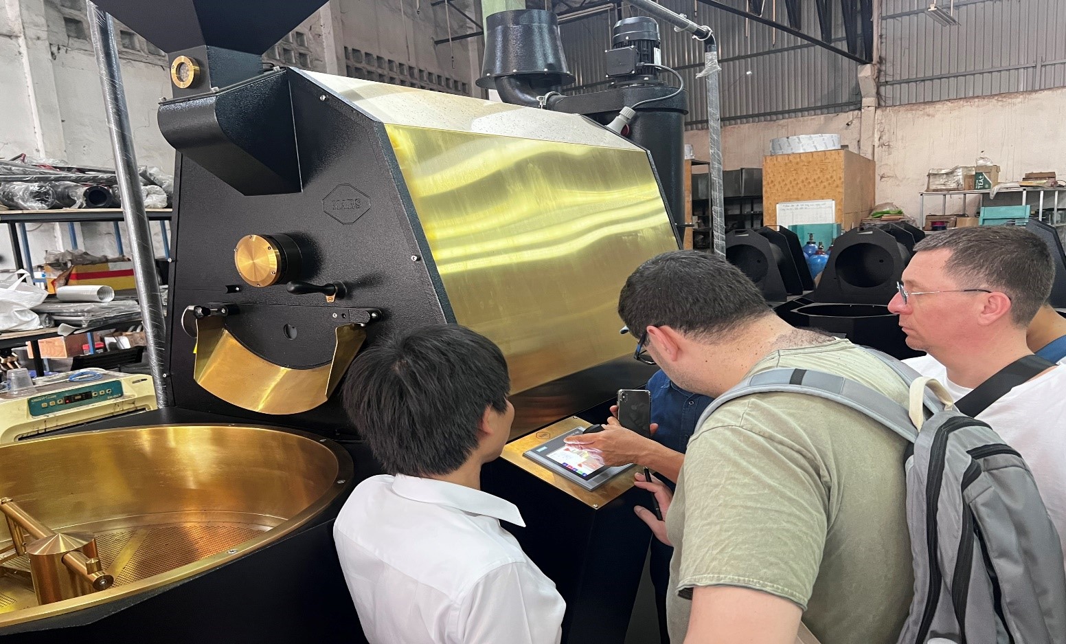 WHY SHOULD CHOOSE COFFEE ROASTING MACHINE HAS HOT AIR TECHNOLOGY?